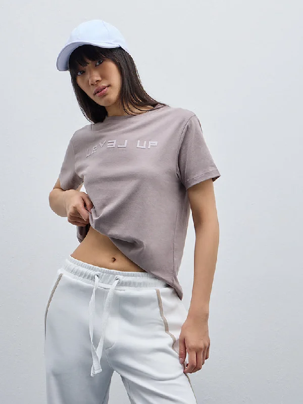 Studiofit Mauve Text Printed Cotton T-Shirt